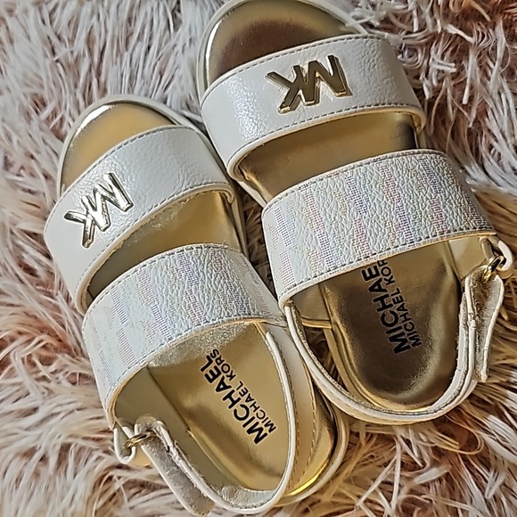 Michael Kors Toddler Sandals - Picture 5 of 8